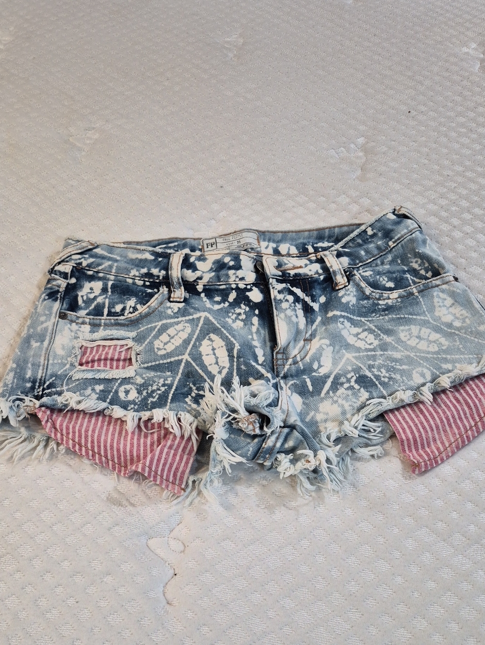 Free People Blue Bleached Denim Shorts with Pink Stripe Insets